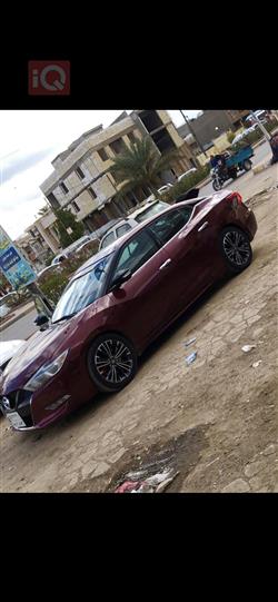Nissan Maxima